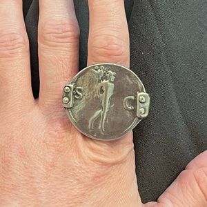 Uno de 50 coin Ring; size 7